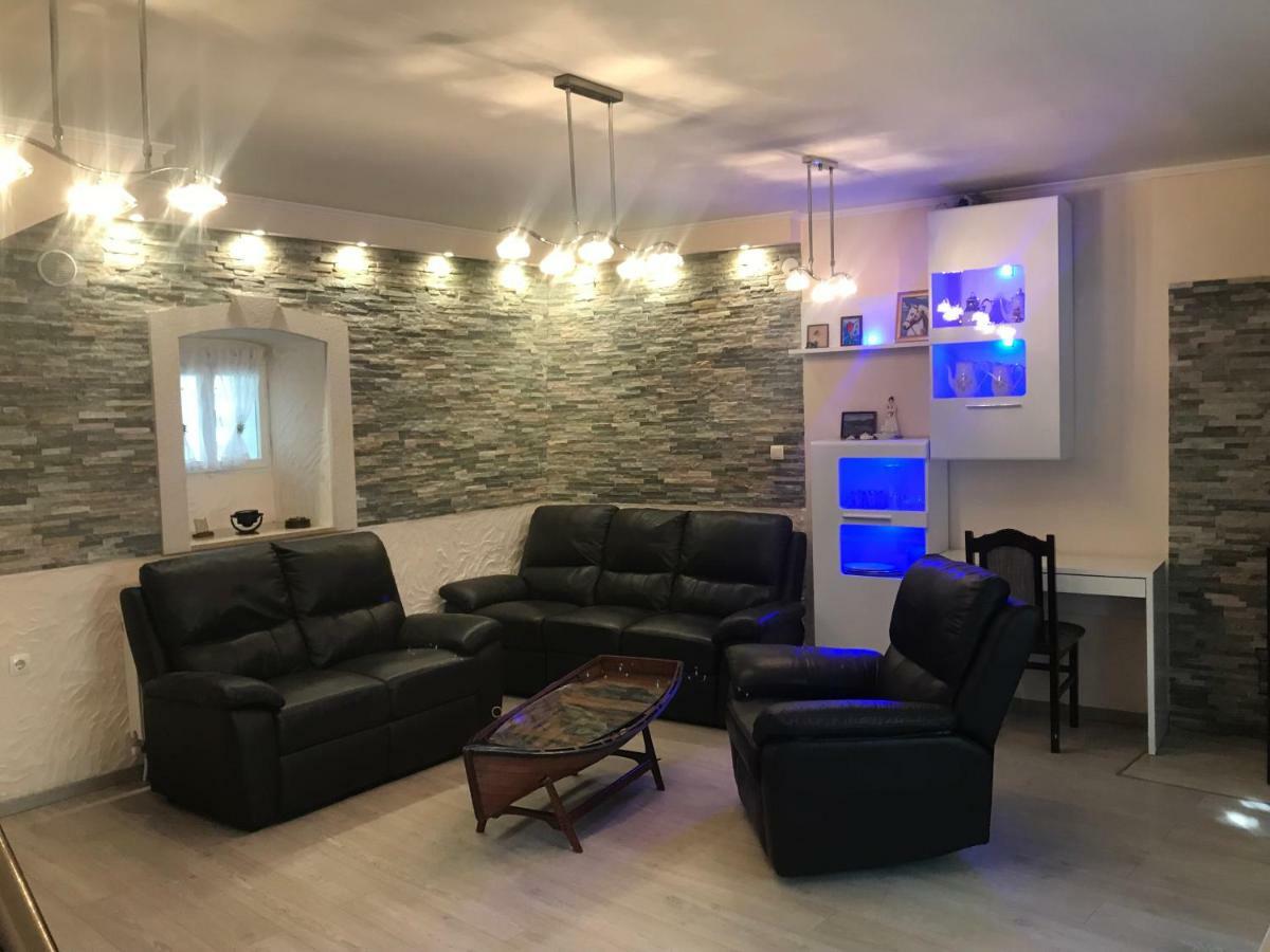 Holiday Home Ruzica 노비비노돌스키 외부 사진
